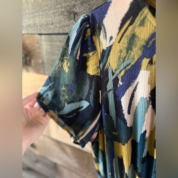 Evereve Abstract Print Elastic Waist Midi Dress Short Sleeve Size S Made in USA - Picture 7 of 10